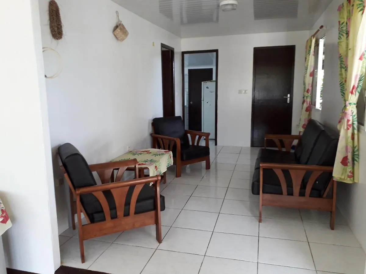 Chez Taia Et Vero Tiputa Bed & Breakfast